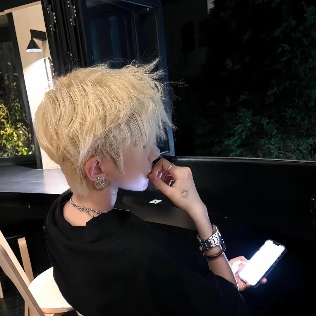 黑化的神明