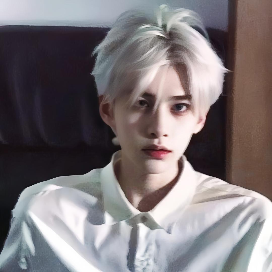 你的 凯__🎸