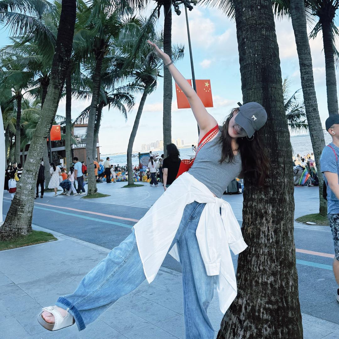月亮不睡🌙
