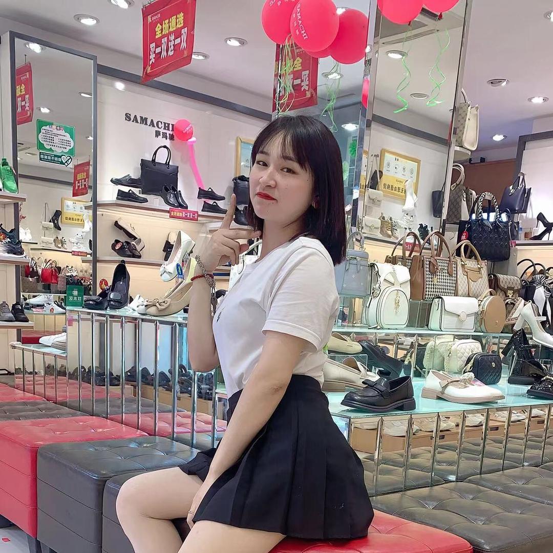 双福福禄桐卖鞋的小熊🐻