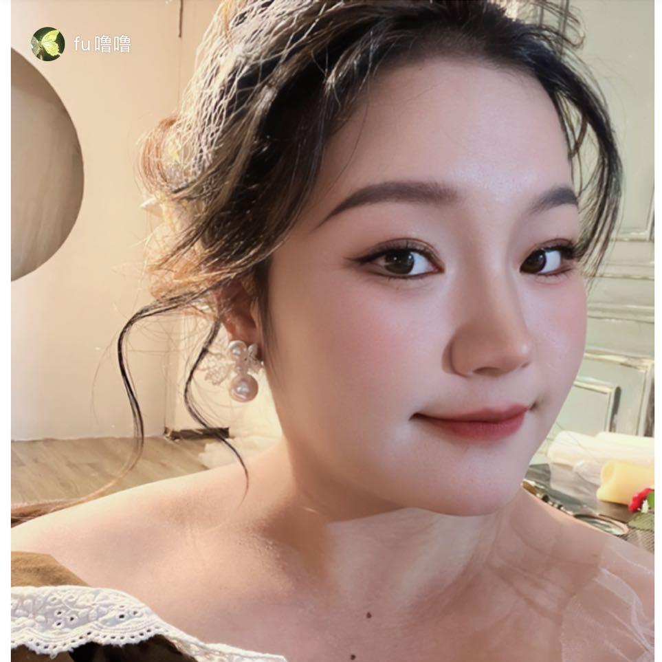 五弟媳亲姐姐（柳柳）