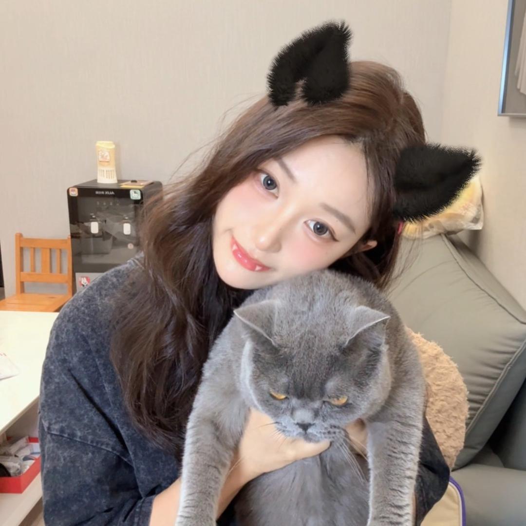 蛋黄的肥仔୧(﹒︠ᴗ﹒︡)୨