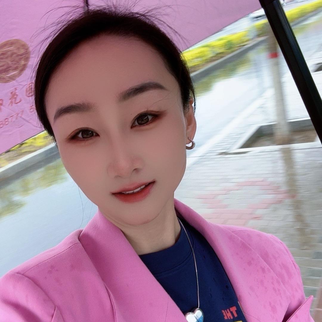 化妆师 师诗