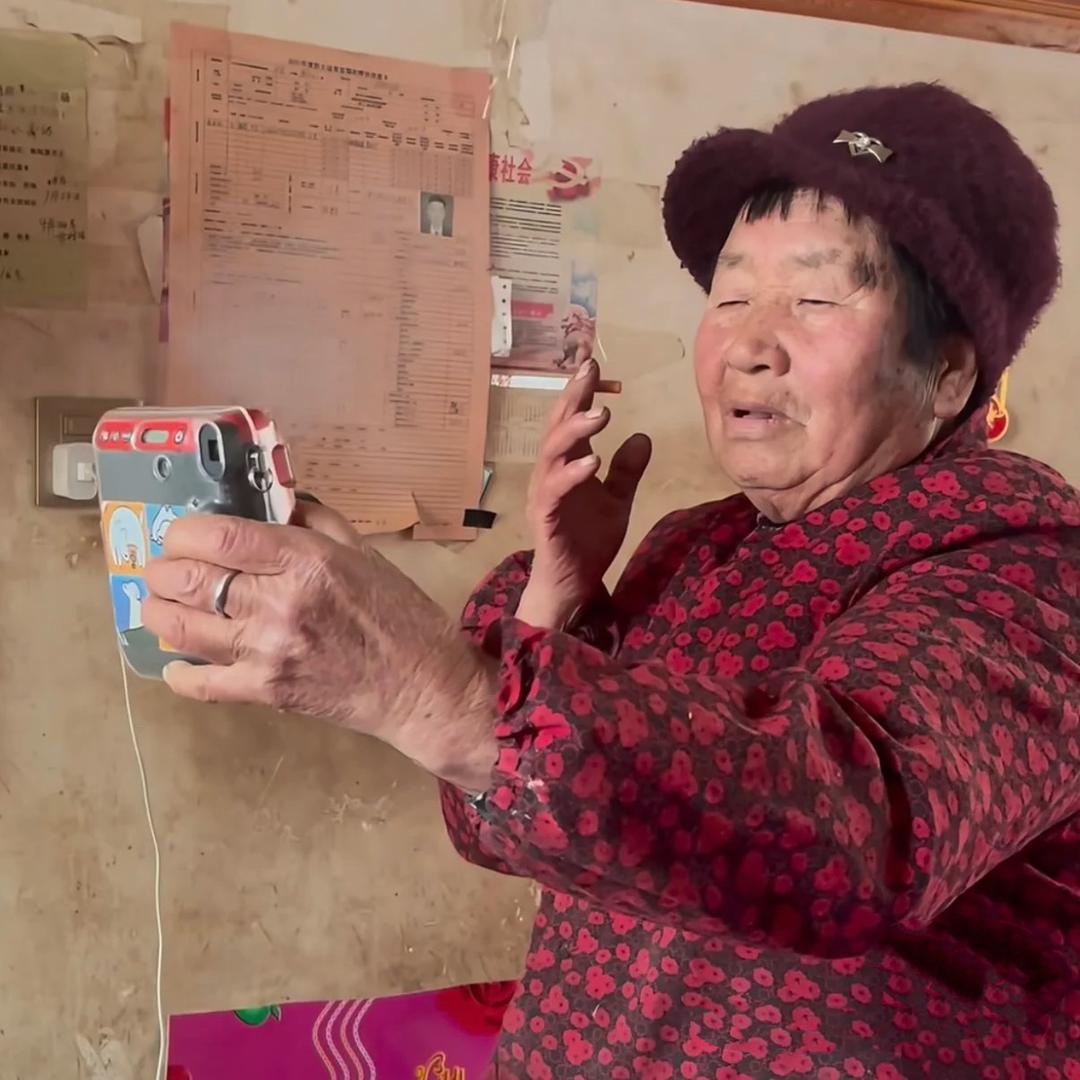 清早起来去拾粪