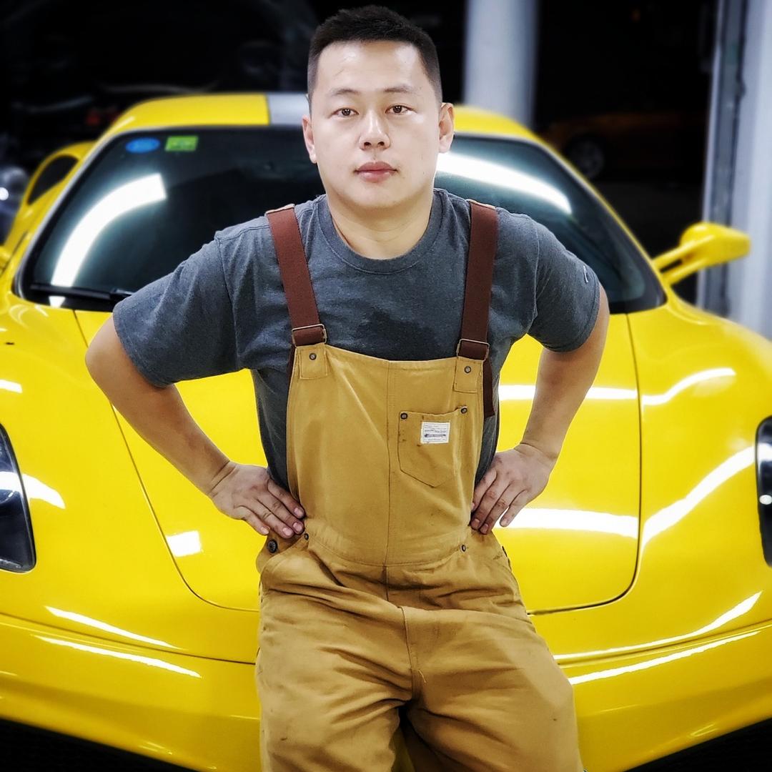 深圳保时捷专修找洪哥 深圳速搏汽车