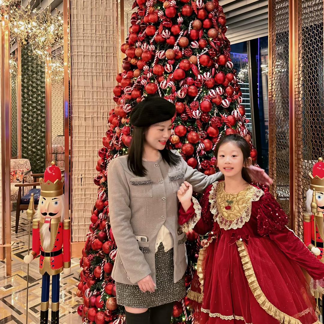 笑笑麻麻冲鸭