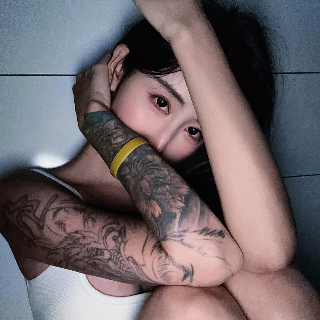 把你们都鲨了.