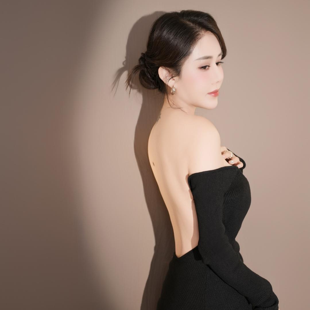 刁美美