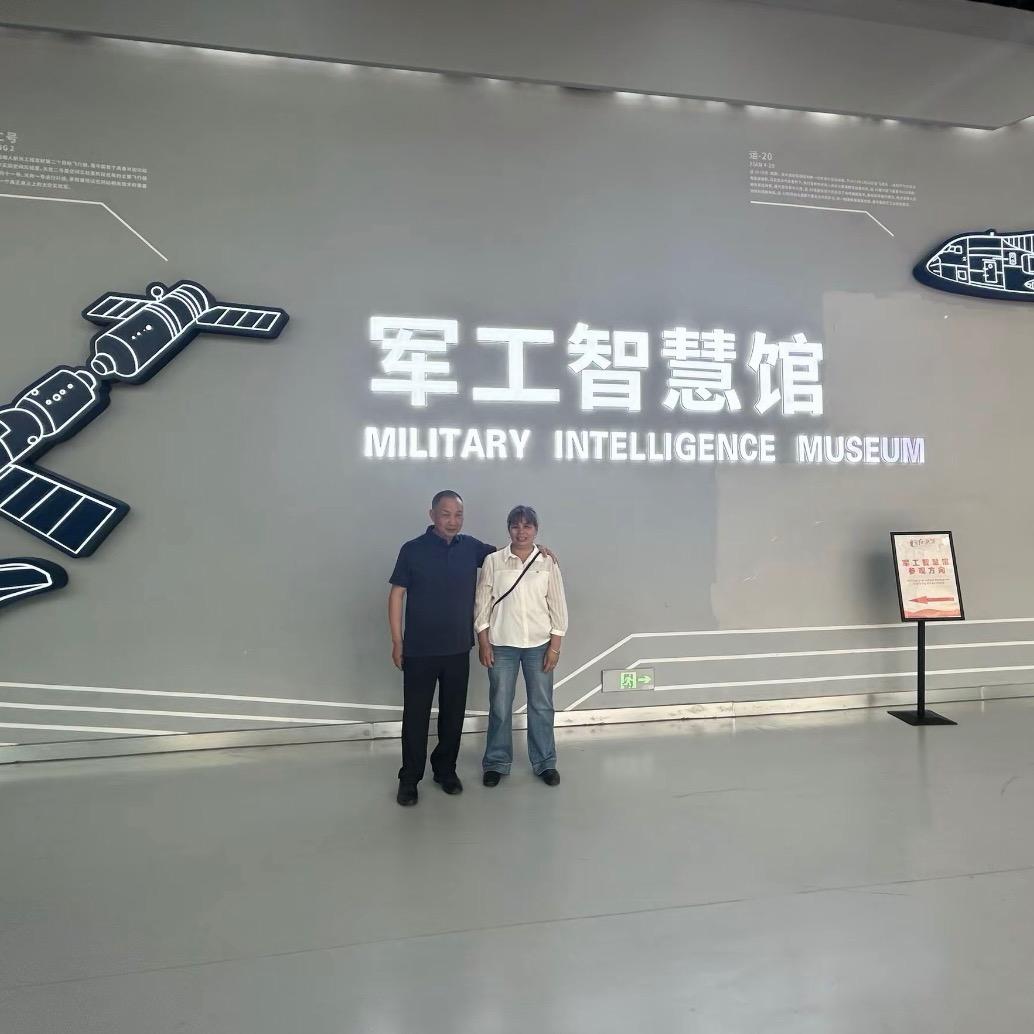 幸福的爷爷奶奶❤️
