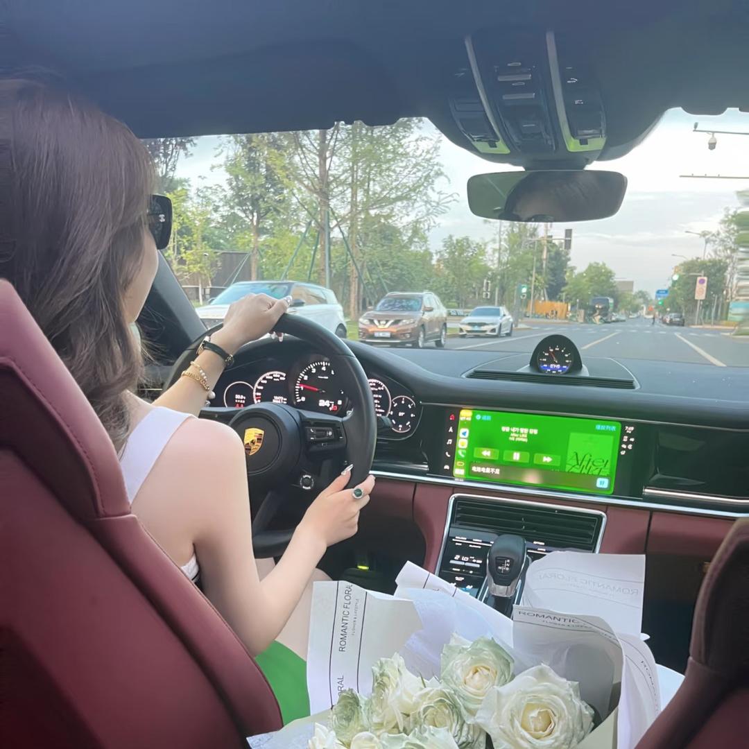 奶茶聊车