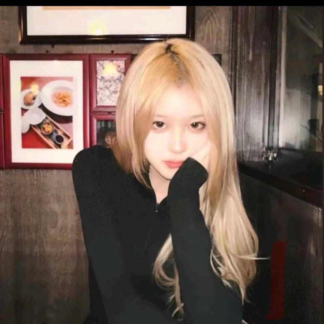 小橙爱喝冰美式吖