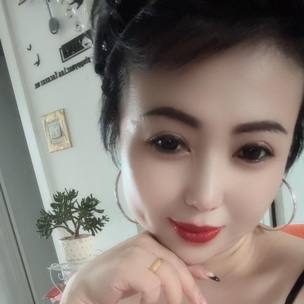 小酒窝🌺
