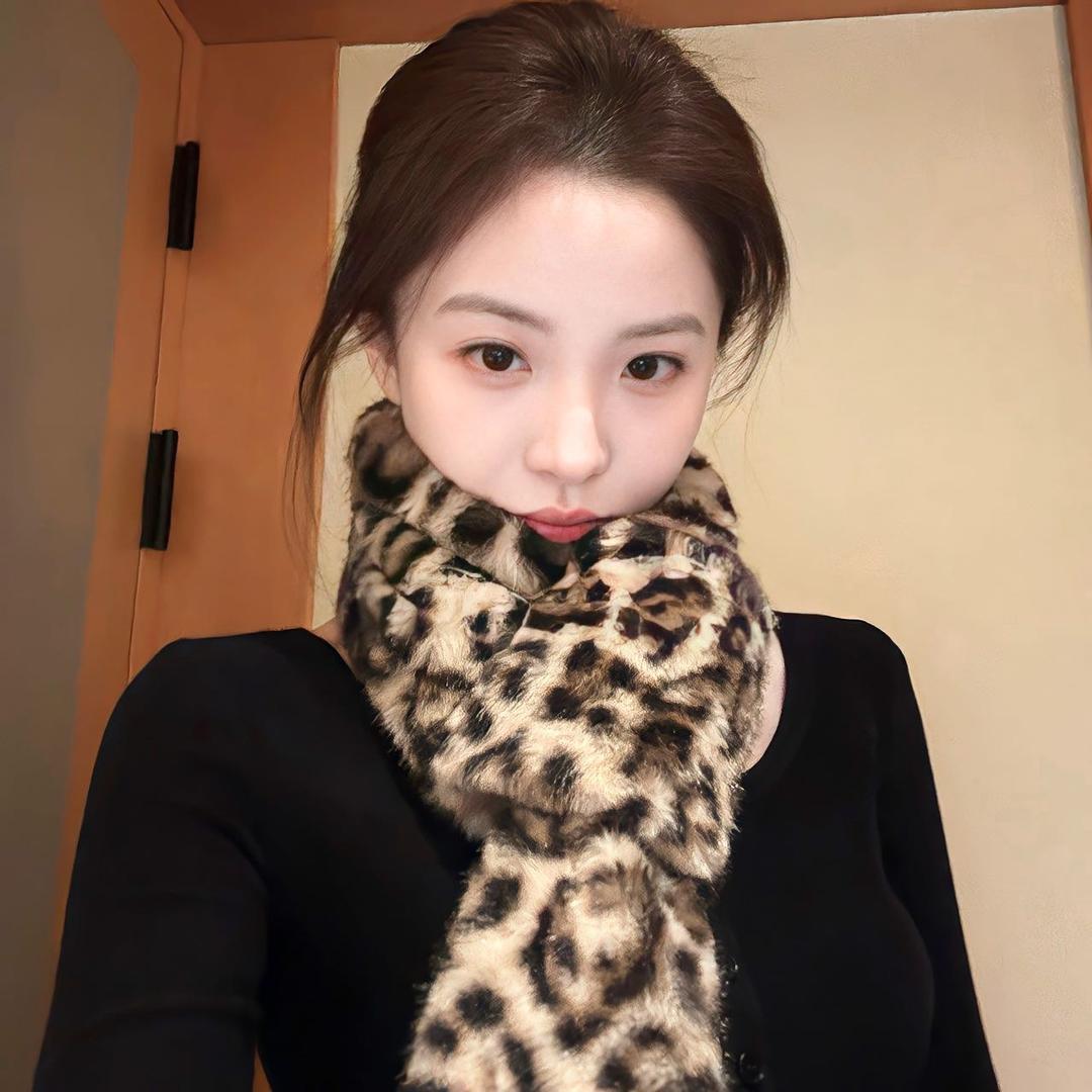 小然.