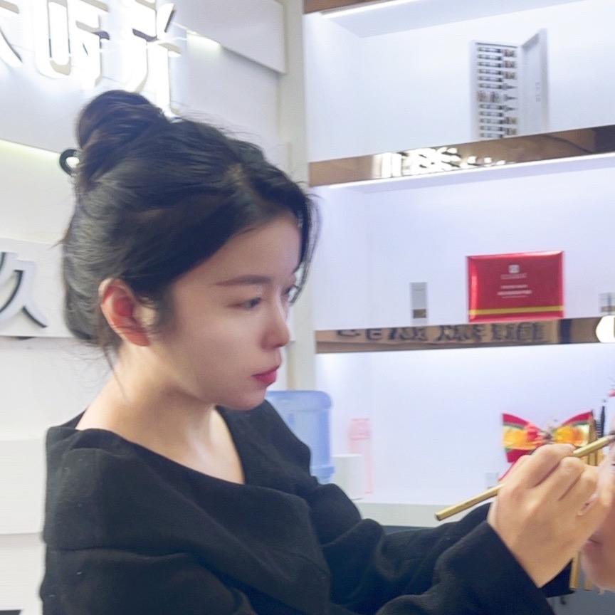 美辰珂莱纹眉乌鲁木齐店