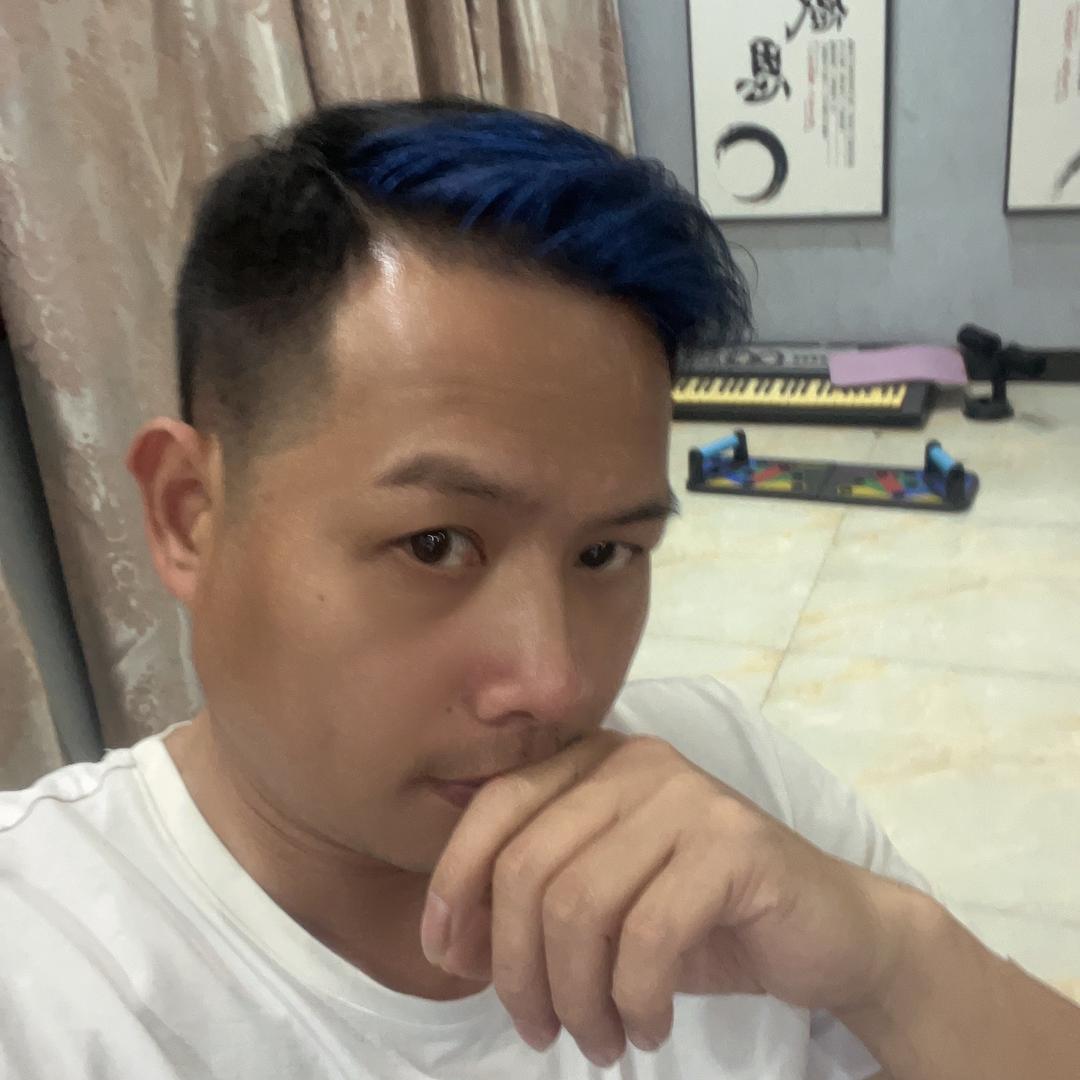 韩一飞