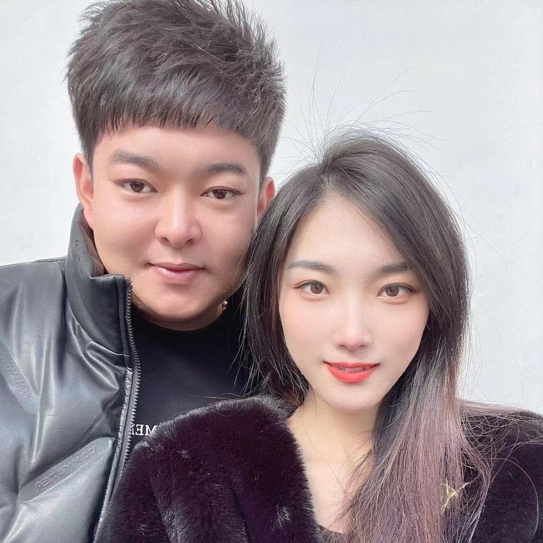 林林夫妇女装