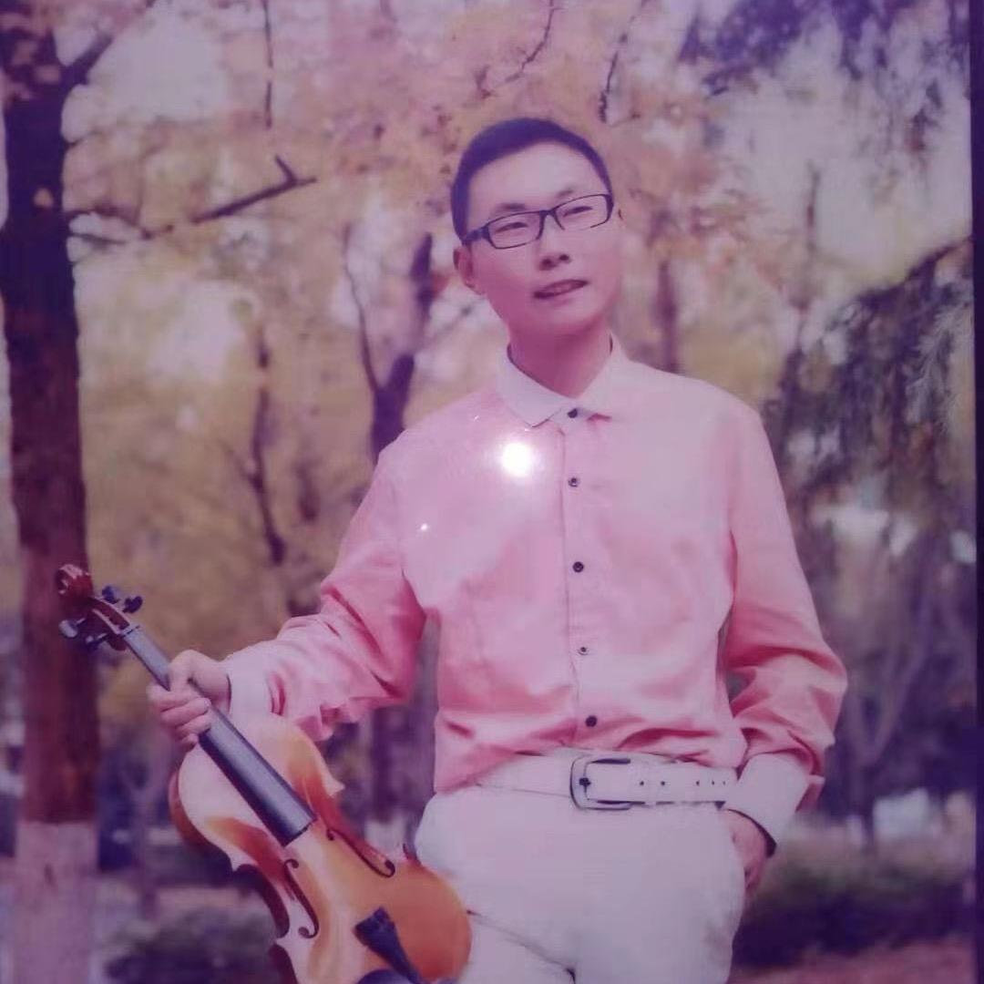 傅小有头像