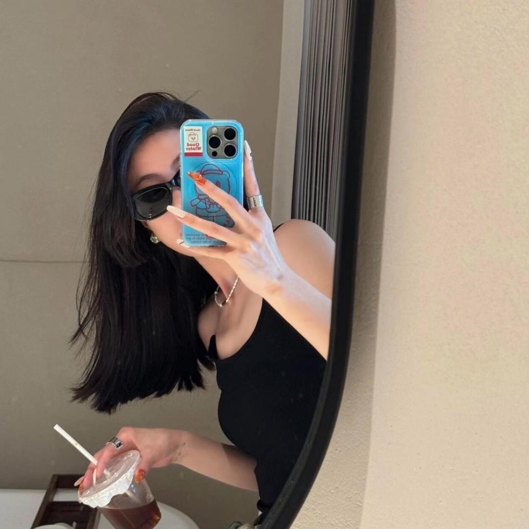 卷个泡芙吃⑅゜