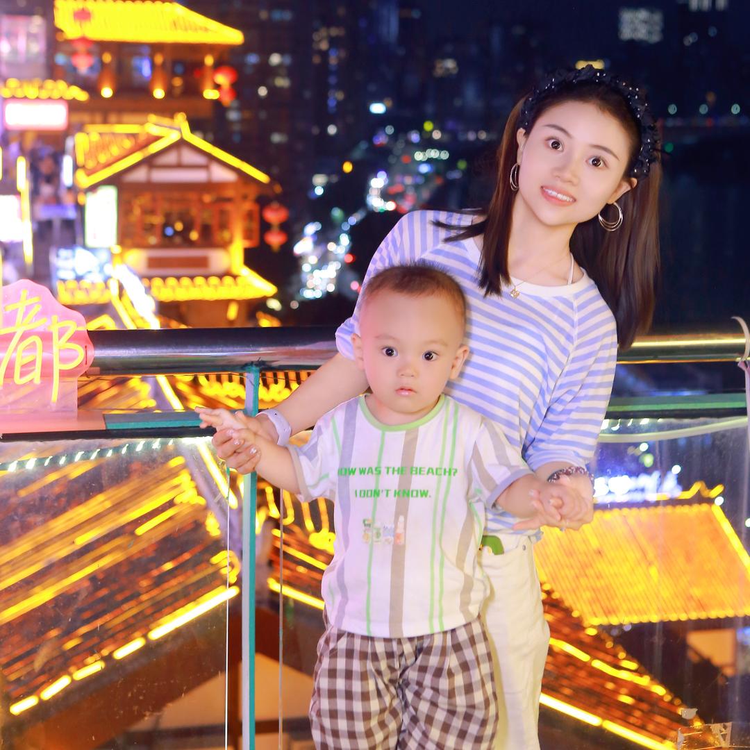 樱花🌸再美终会凋零🥀