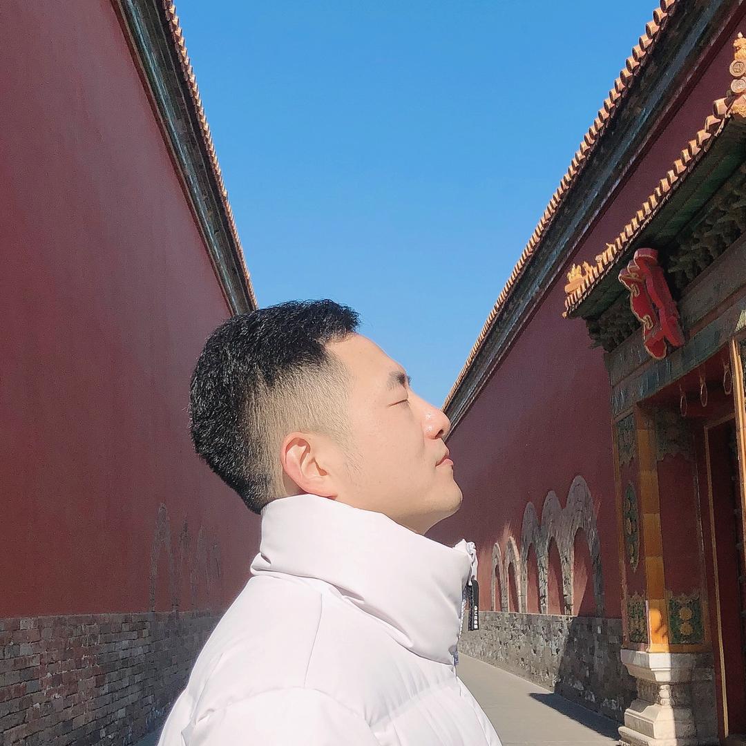 大·明