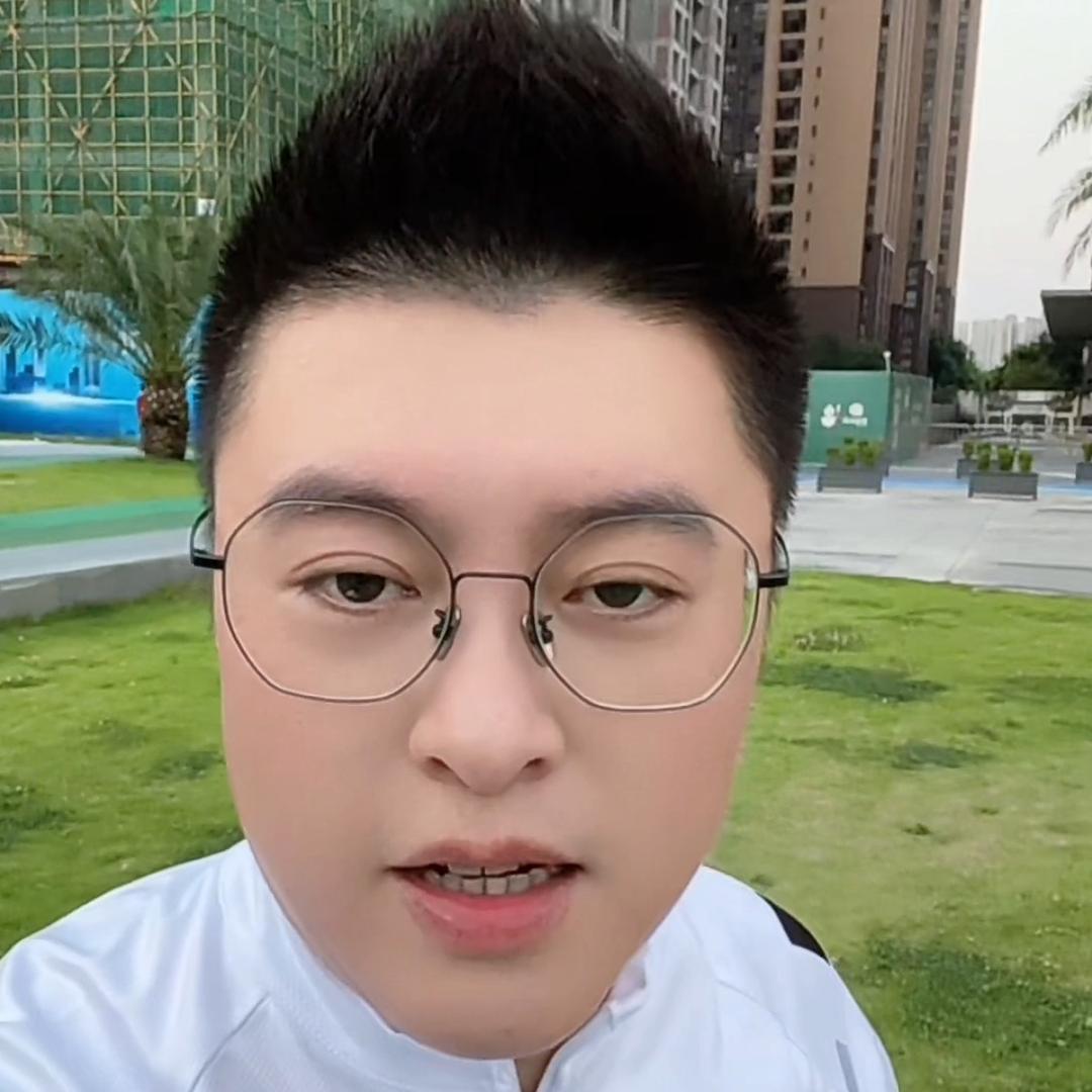 成都房产袁东