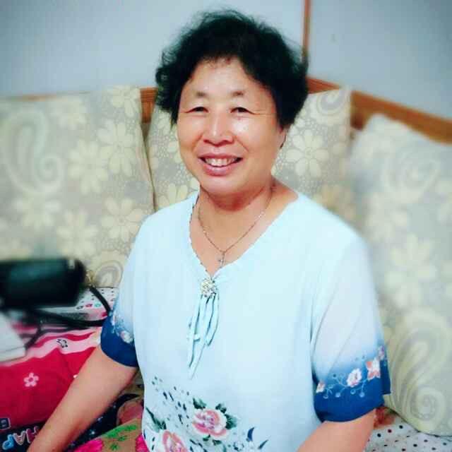 磊奶奶