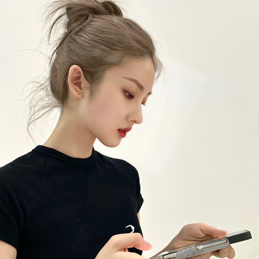 卄廿卄廿卄女装