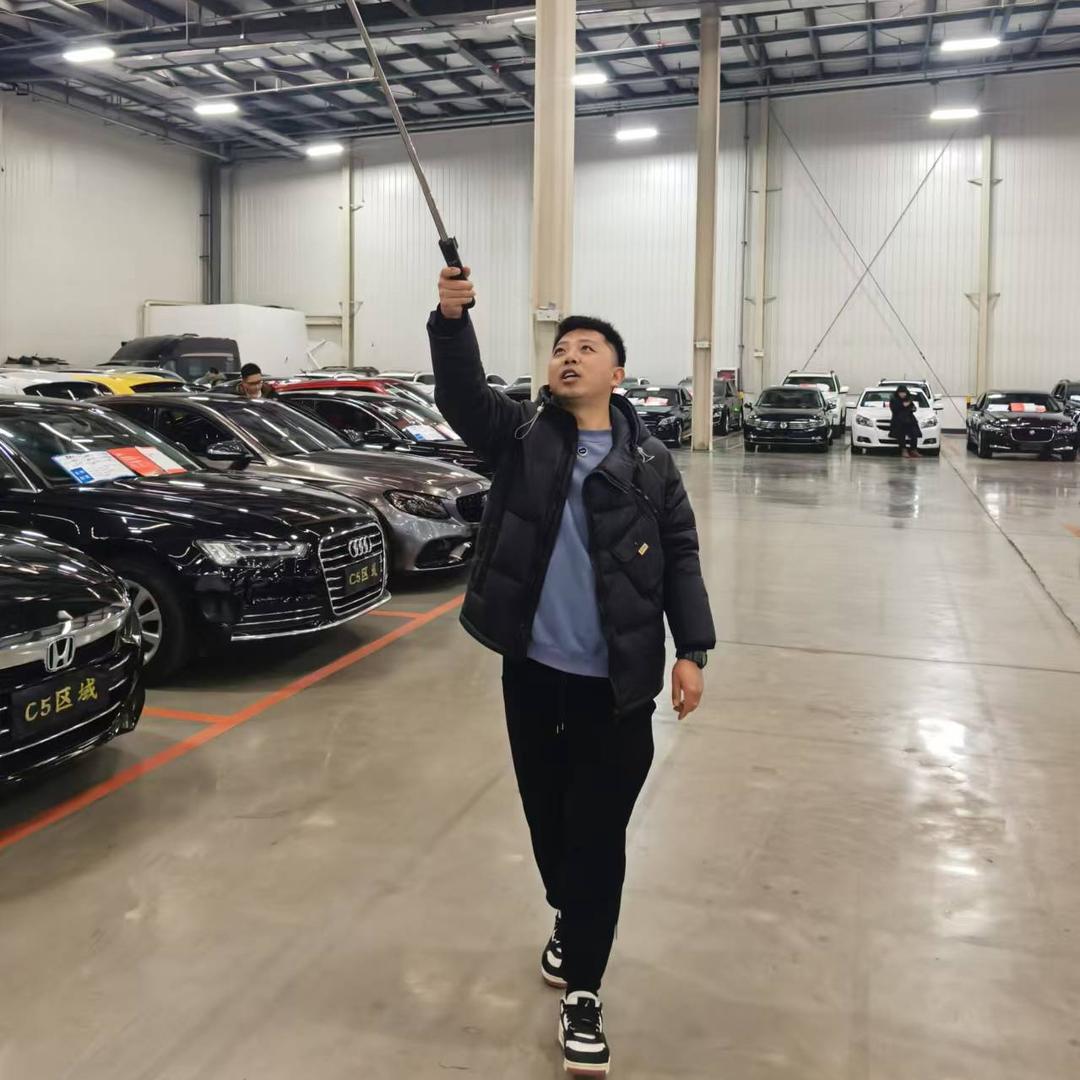 天骏的车库