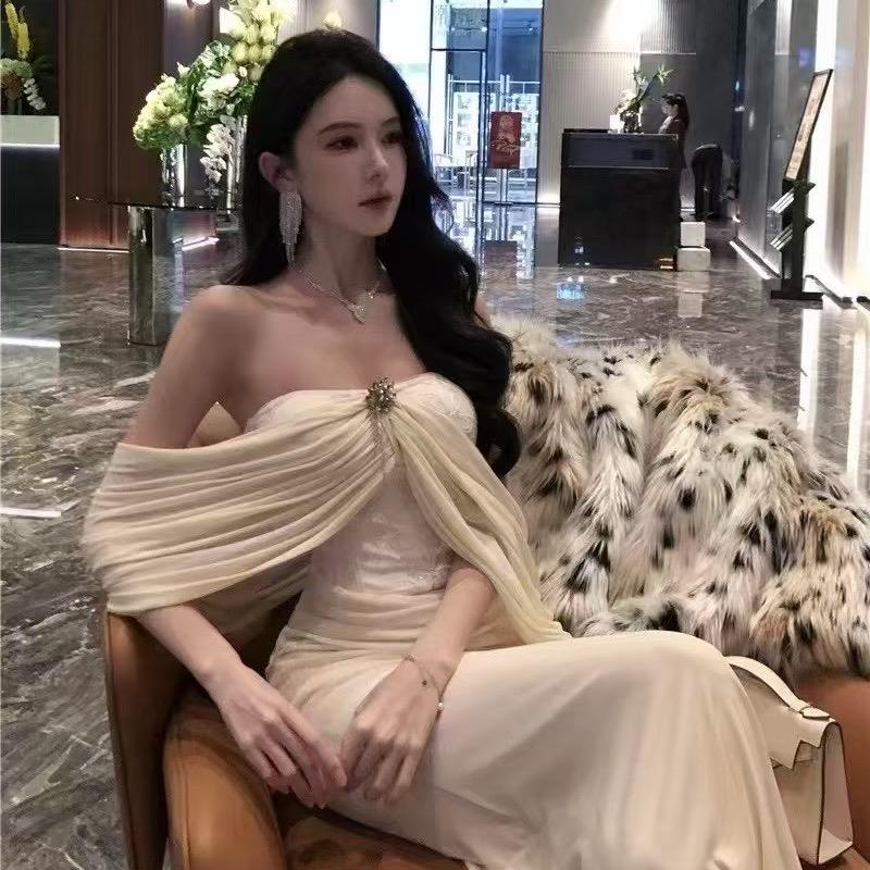 小西