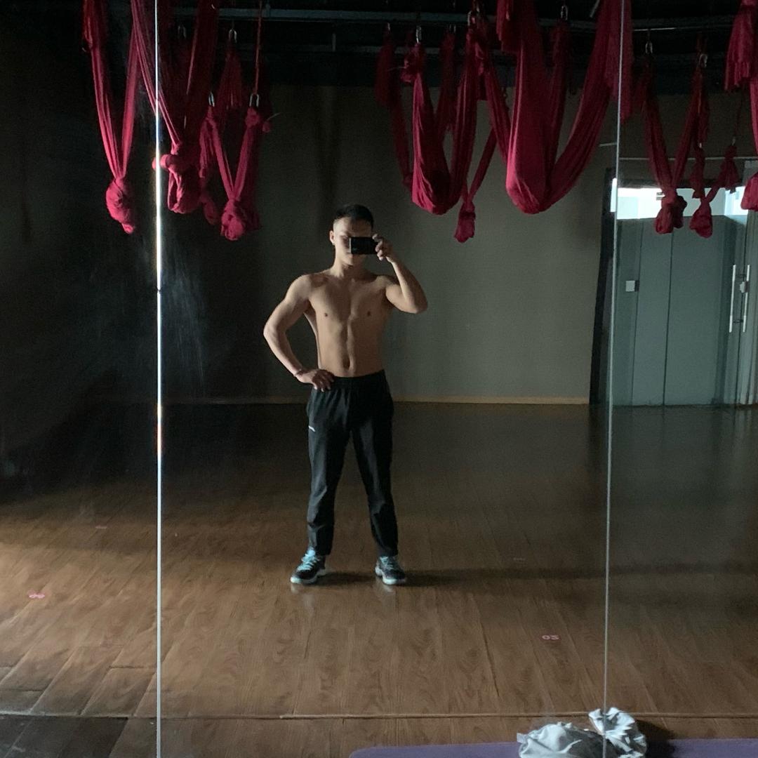 小小肉男
