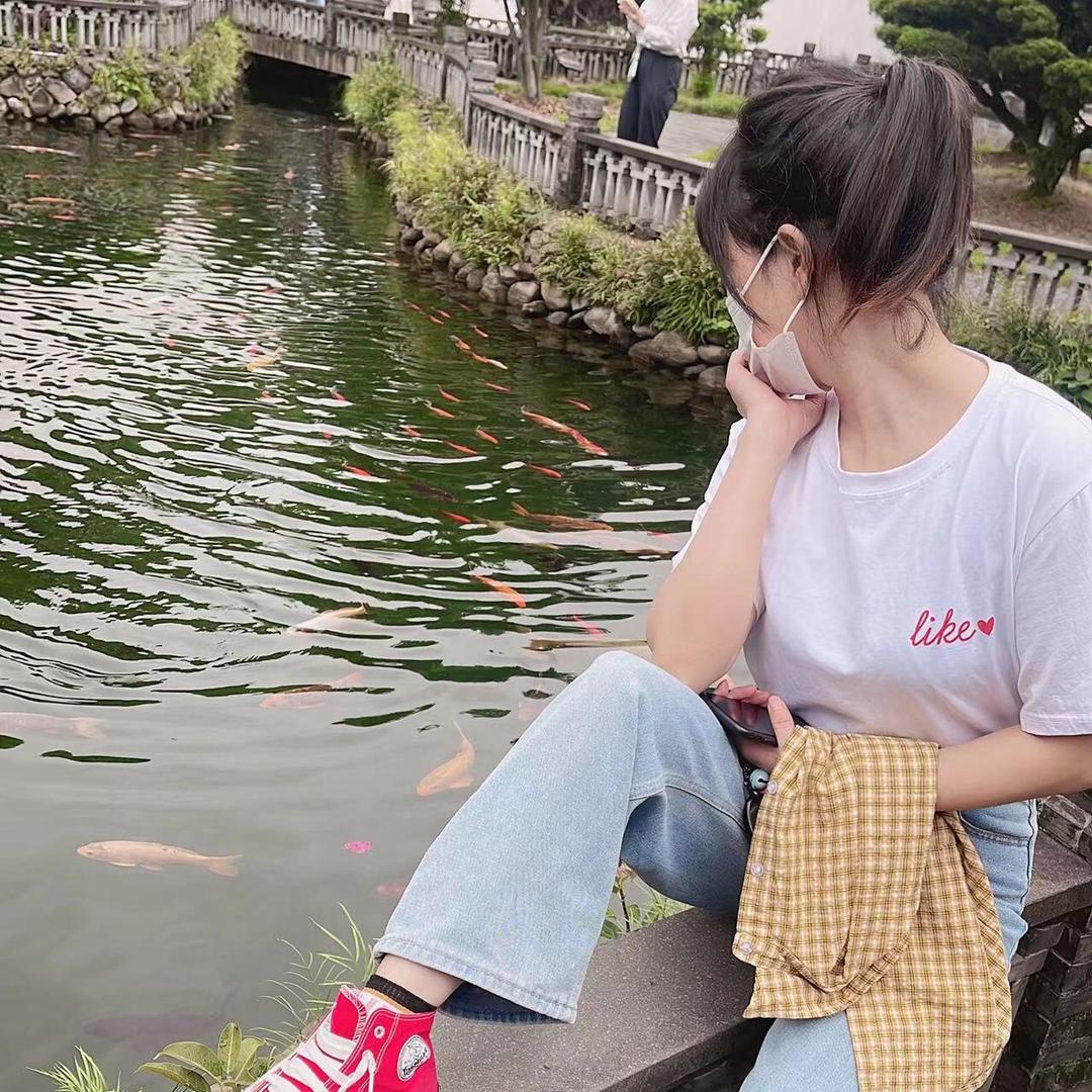 咕噜咕噜笑笑