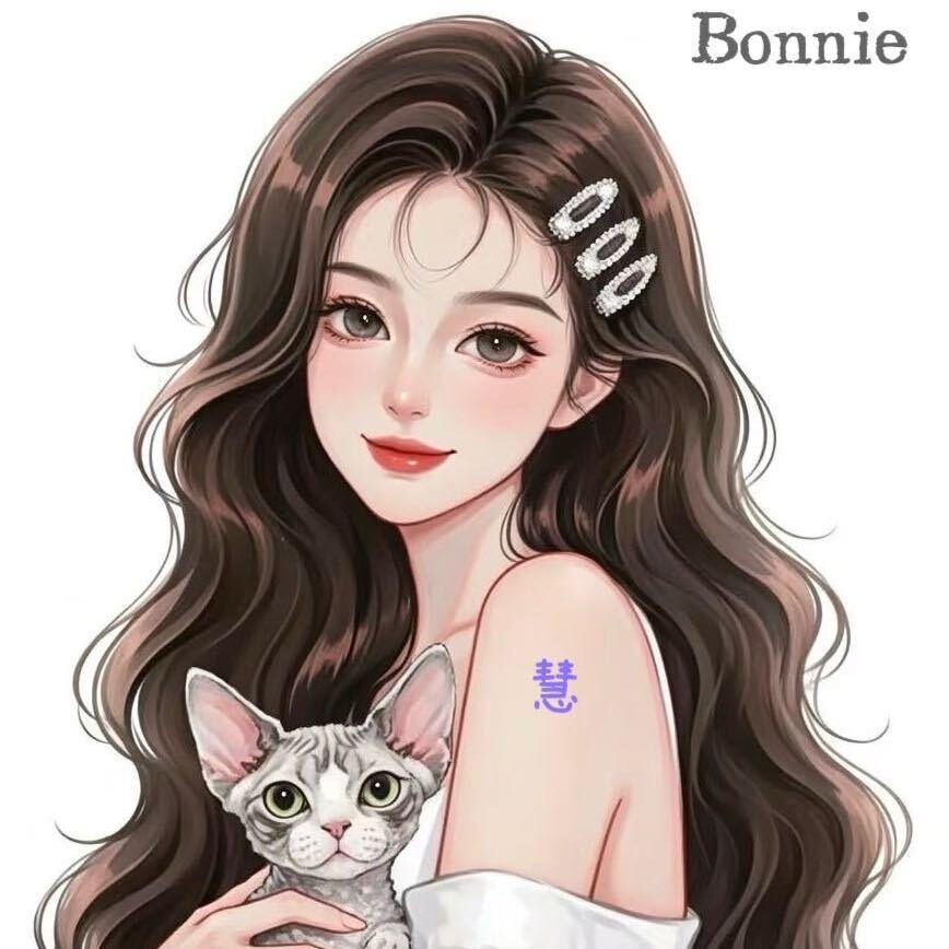 Bonnie 德文卷毛猫