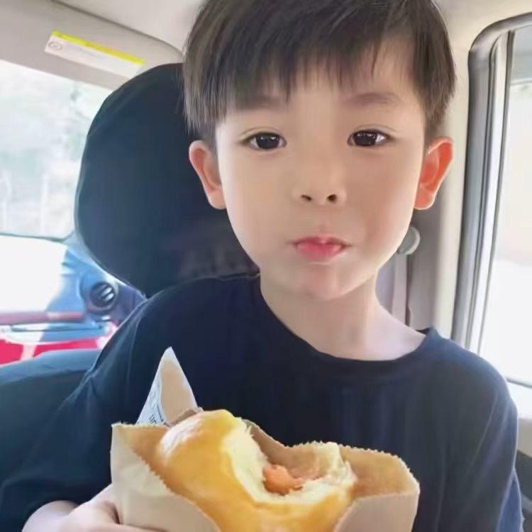 十二点睡觉😪