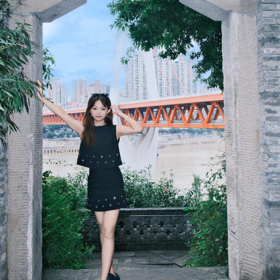 邹丽琴