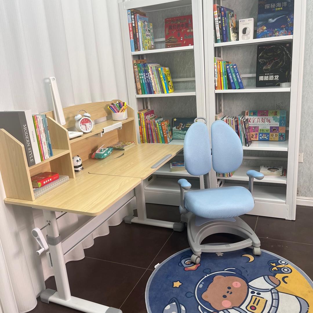 柊舜儿童学习桌工厂店
