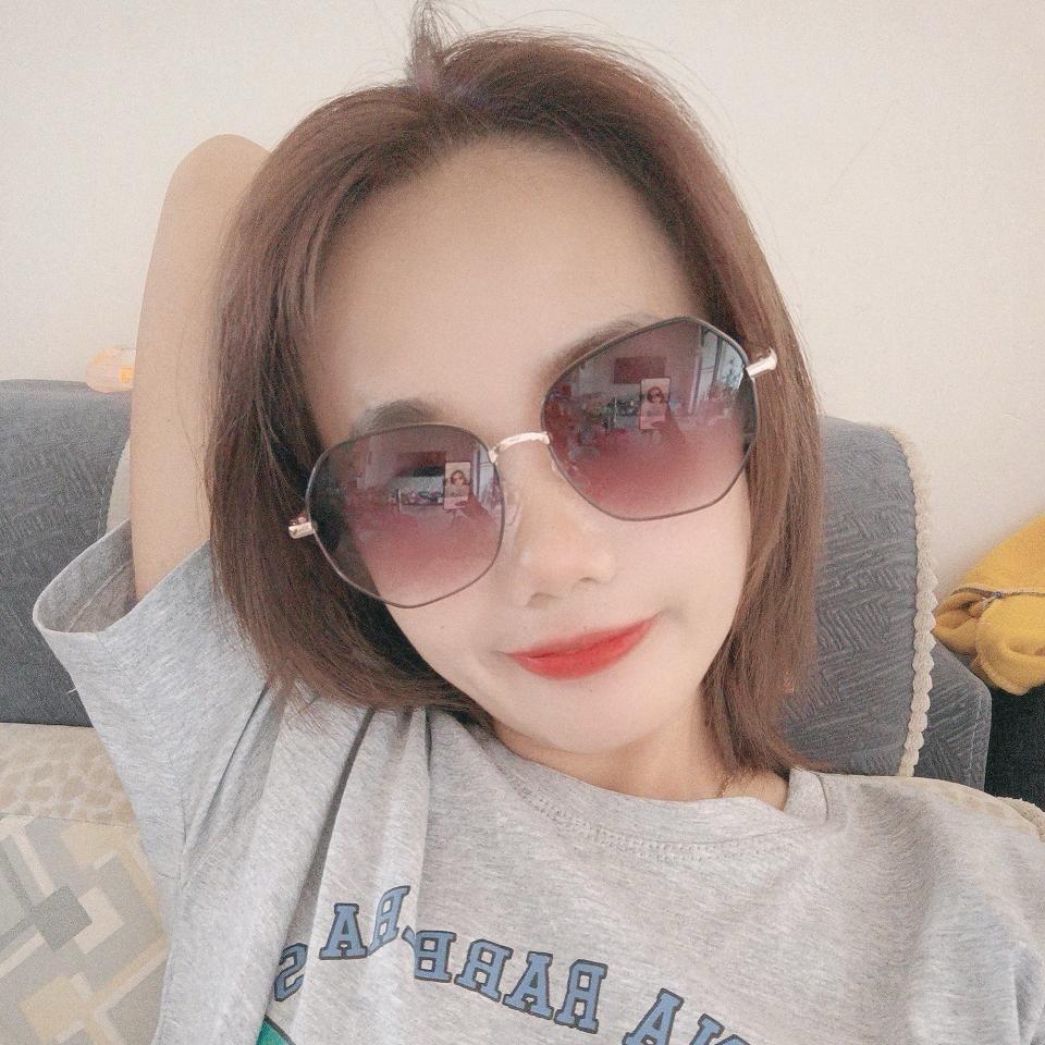 张小姐、