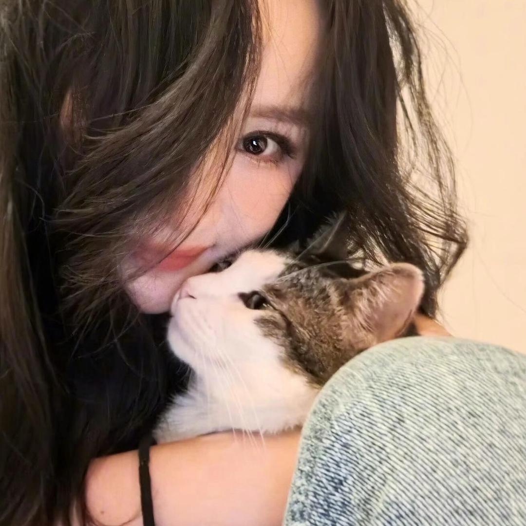 彤ฅ