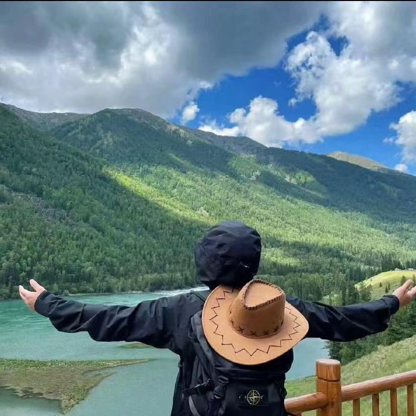 山秋 .