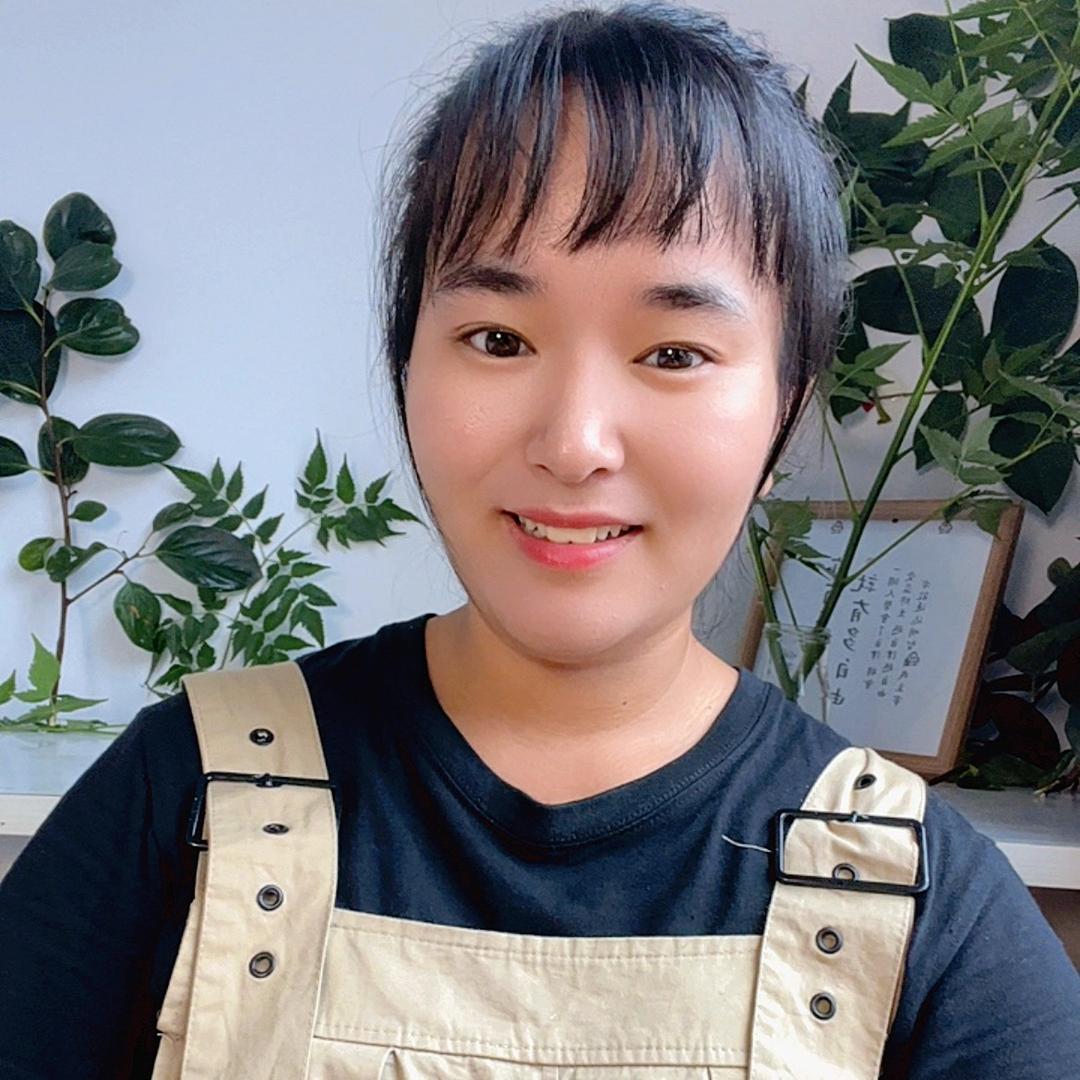 玲玲在努力
