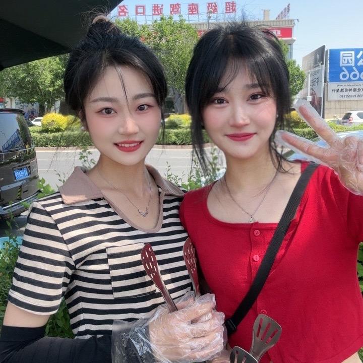 不打工的姐姐妹妹