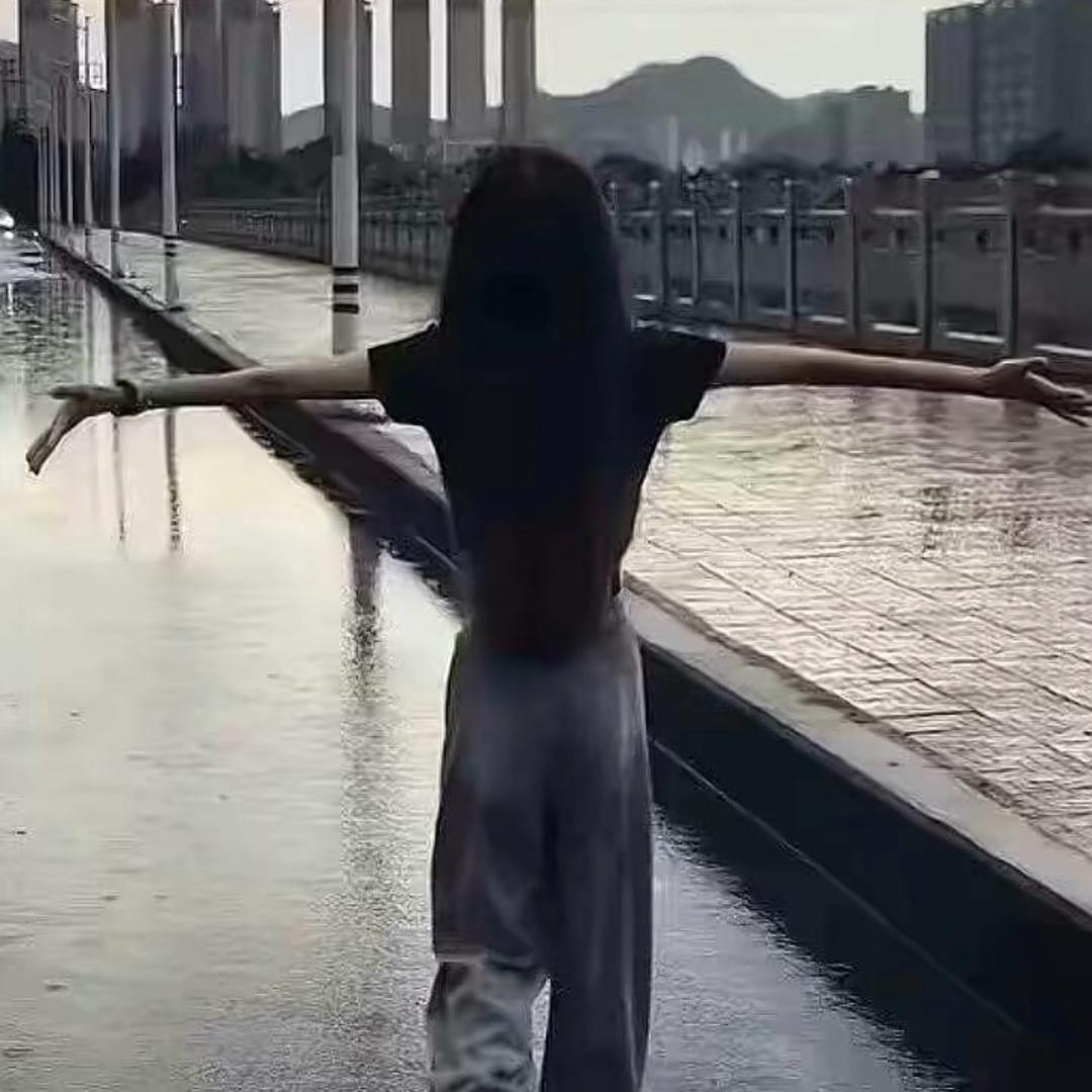咪咪