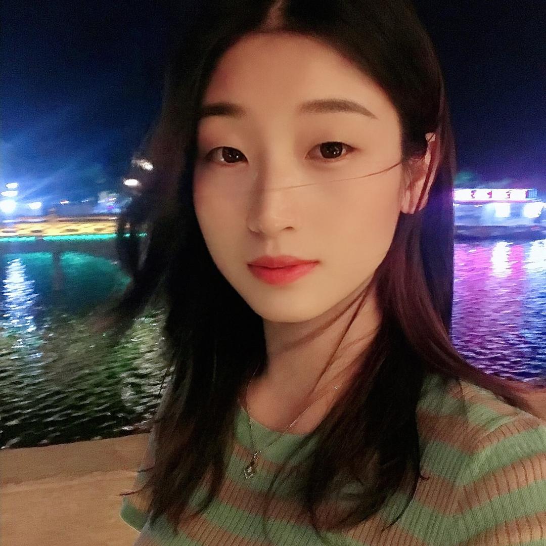 月儿