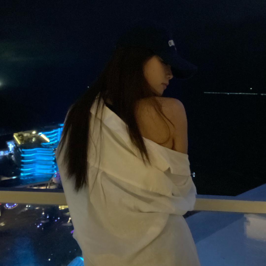 小情侣的健身日常