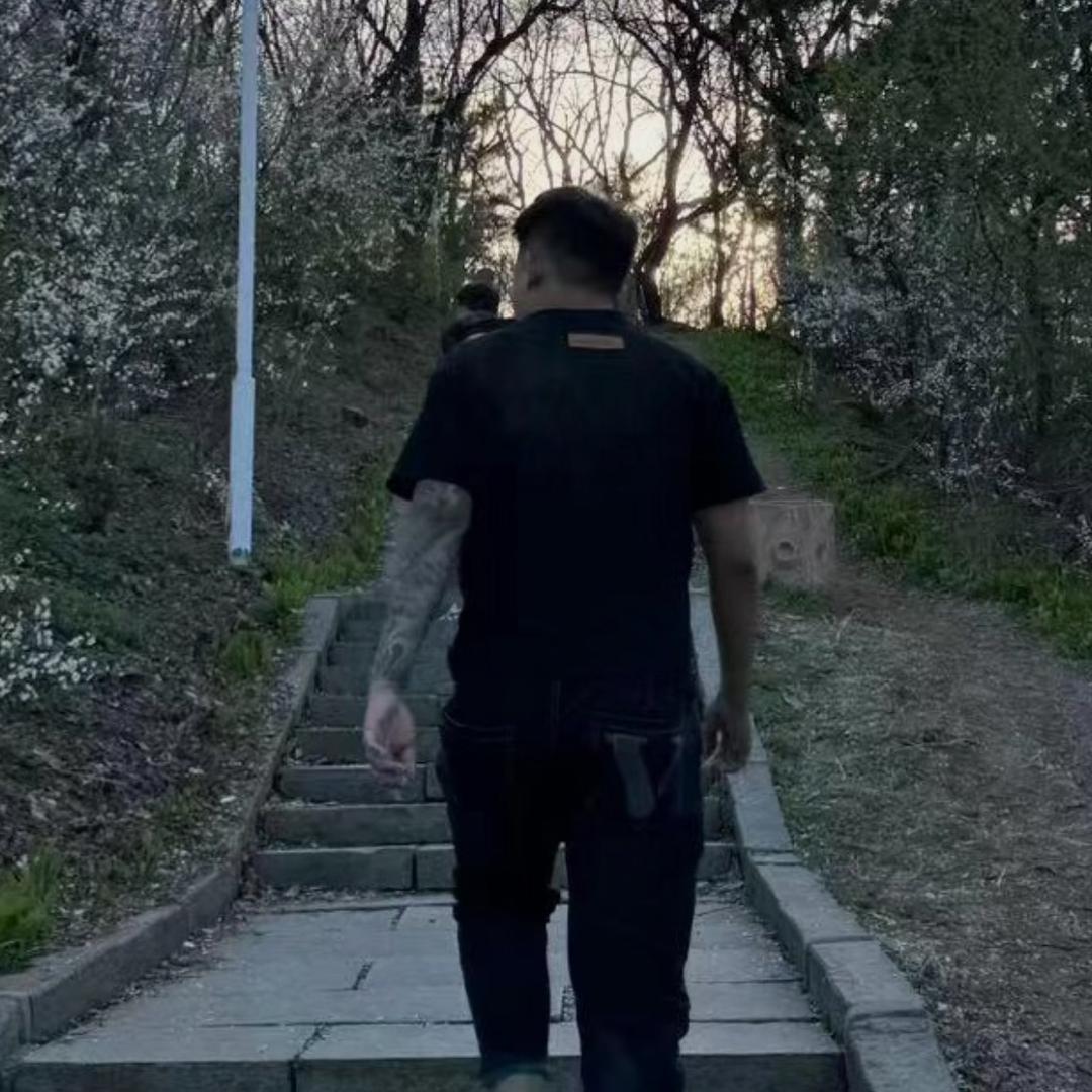 小洋.！（团队招人）