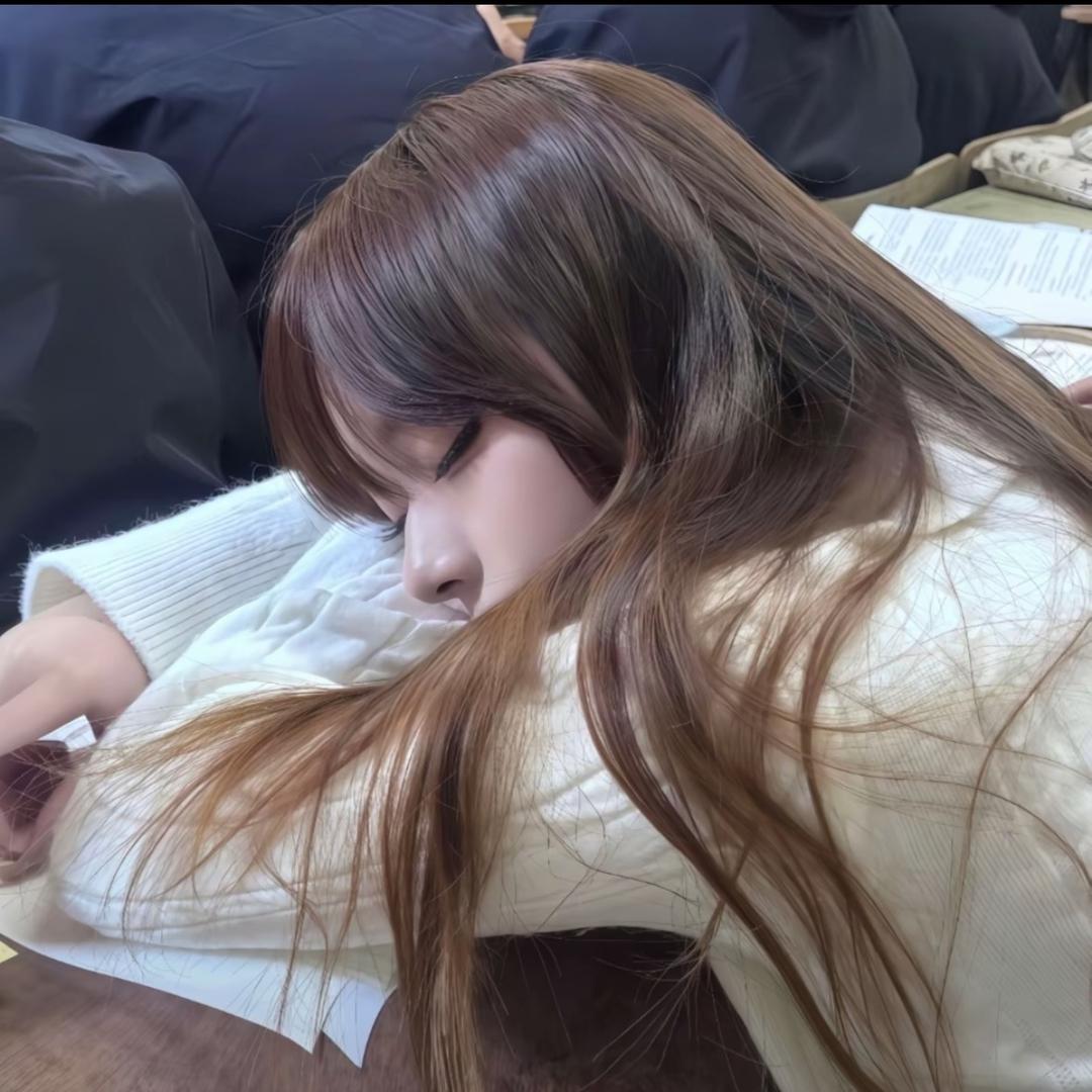 零零七.