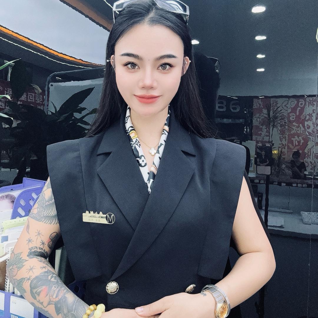 小窗美甲·美人制造（金堂店）