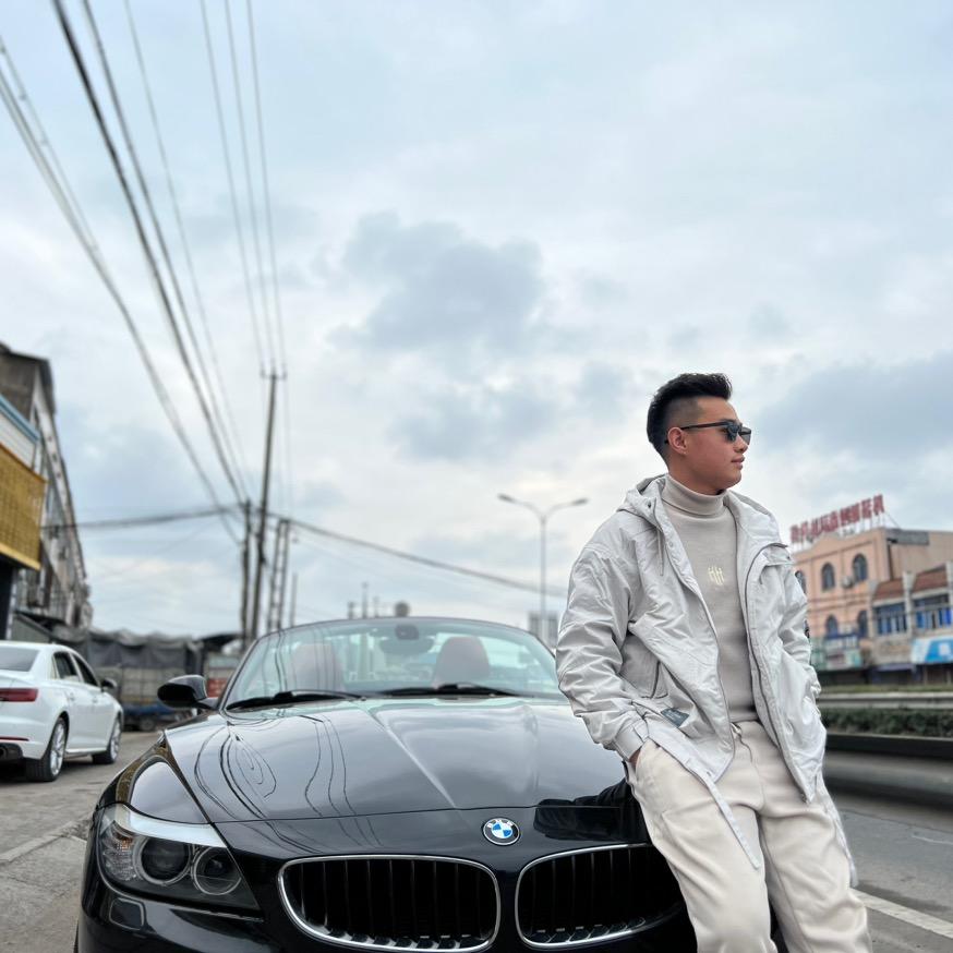 优驰二手车 小吴