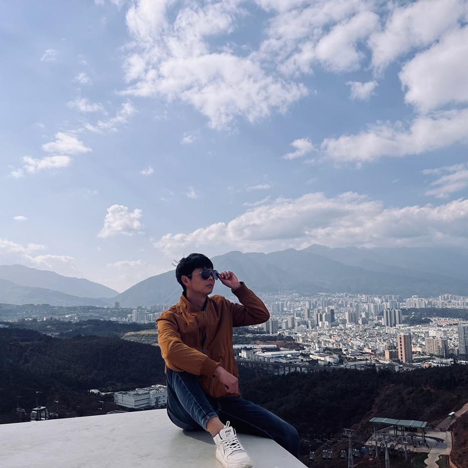 成都口口吕二手车