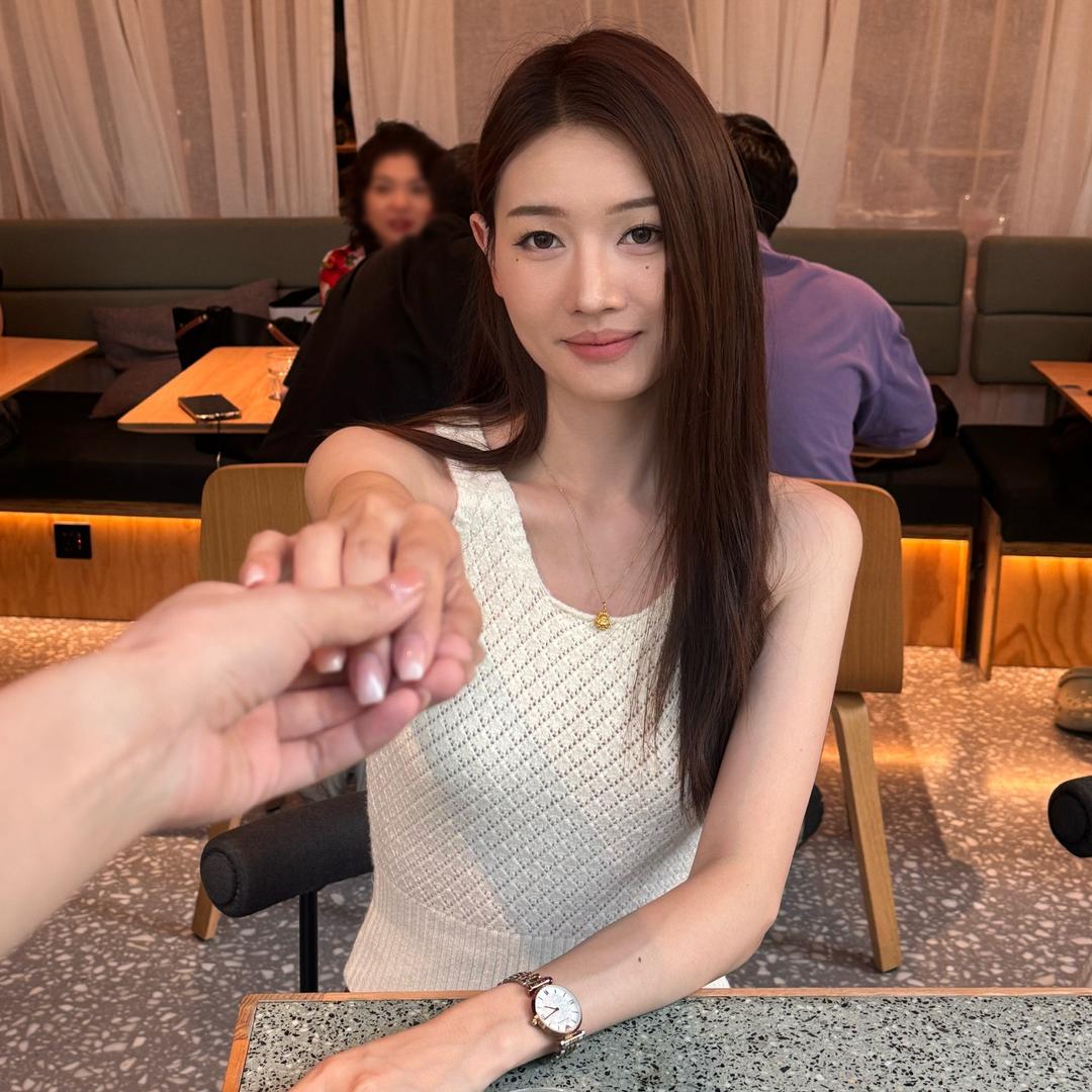 佳小佳