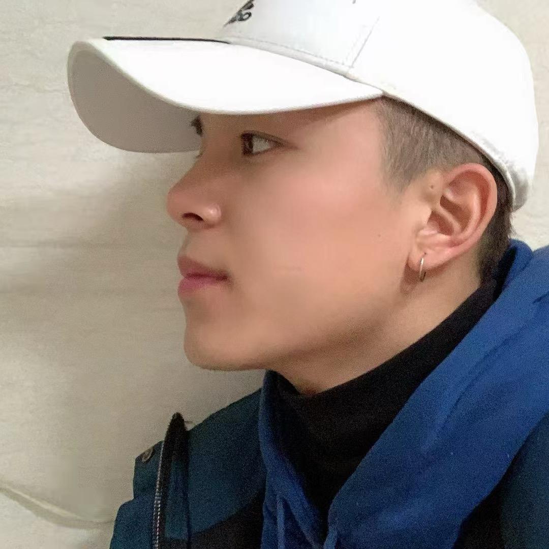 杨洋、